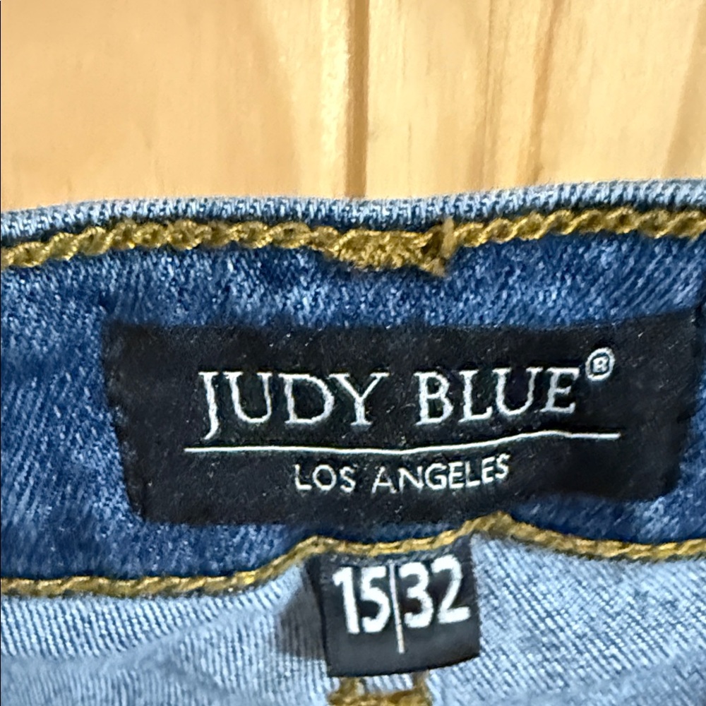 Judy Blue Distressed Blue Skinny Jeans - Picture 2 of 9
